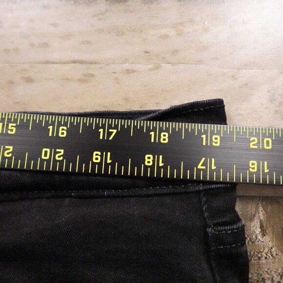 Lucky Brand 410 Athletic Straight Jeans Men’s 38x30 Gainesville Wash Black Denim - Picture 7 of 14